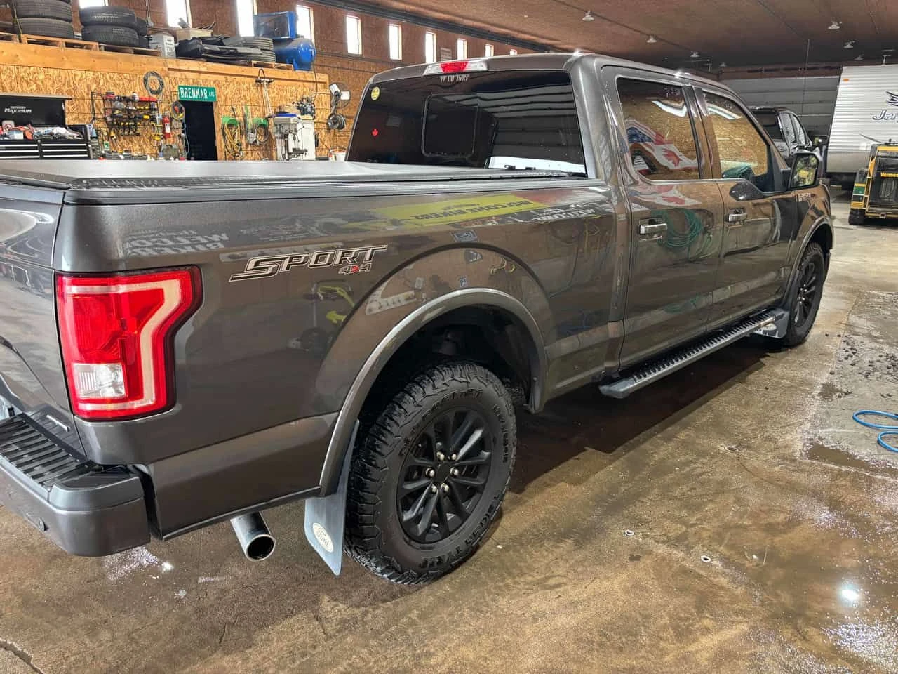 Ford F150 * 4WD SuperCrew * АВТОКРЕДИТ* , снимка 3 - Автомобили и джипове - 55307018
