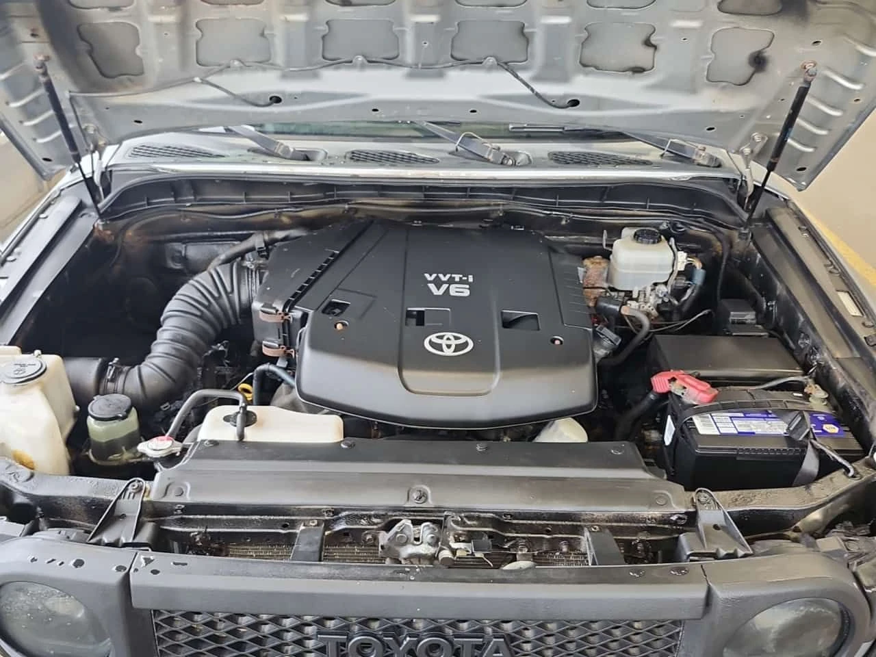 Toyota Fj cruiser * S * CARFAX * ФИНАНСИРАНЕ* КЛИП, снимка 17 - Автомобили и джипове - 55544665