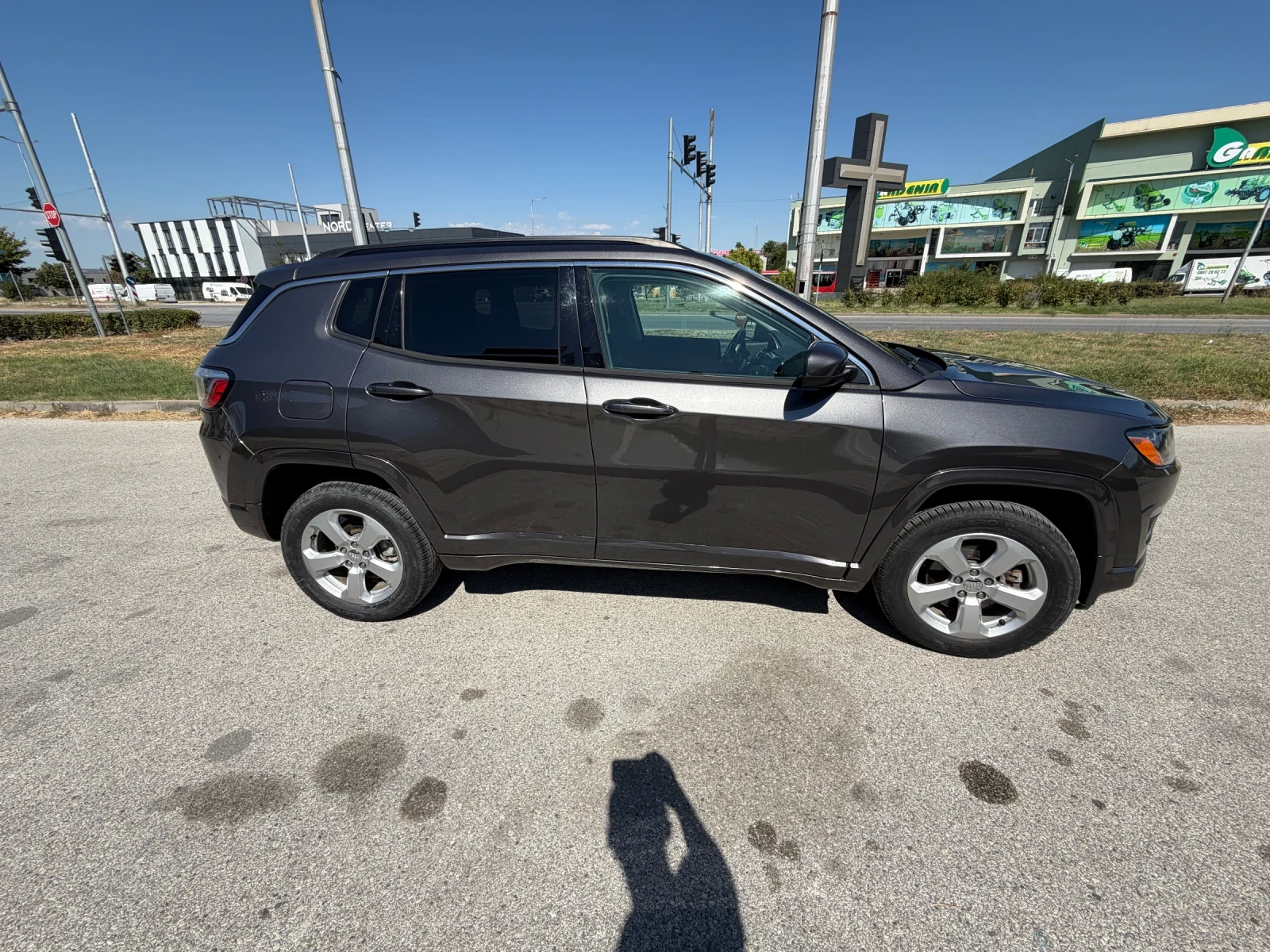 Jeep Compass Latitude, снимка 16 - Автомобили и джипове - 55602924