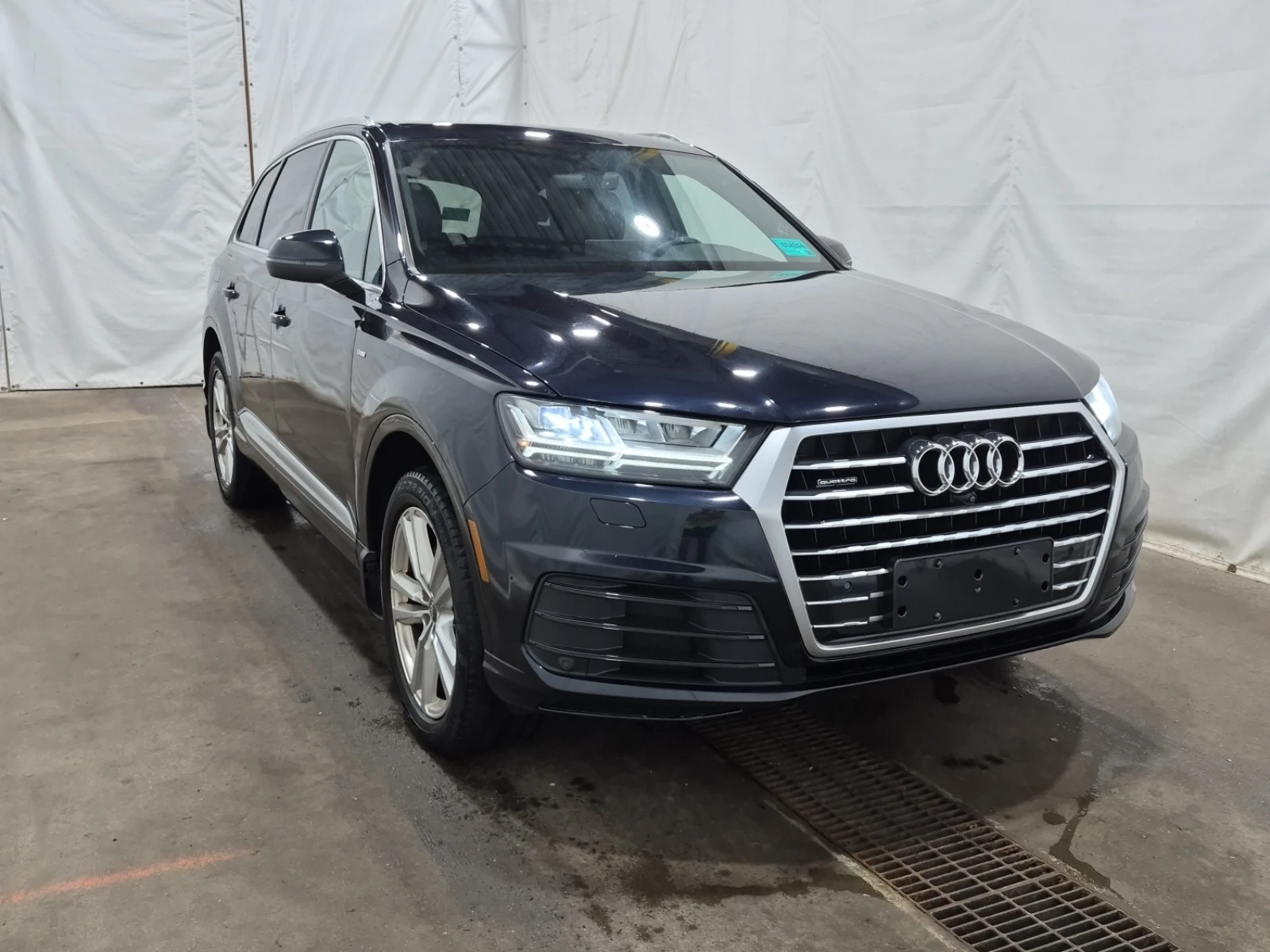 Audi Q7 TECHNIK, ПРОГНОЗНА ЦЕНА до БГ, снимка 2 - Автомобили и джипове - 55679120