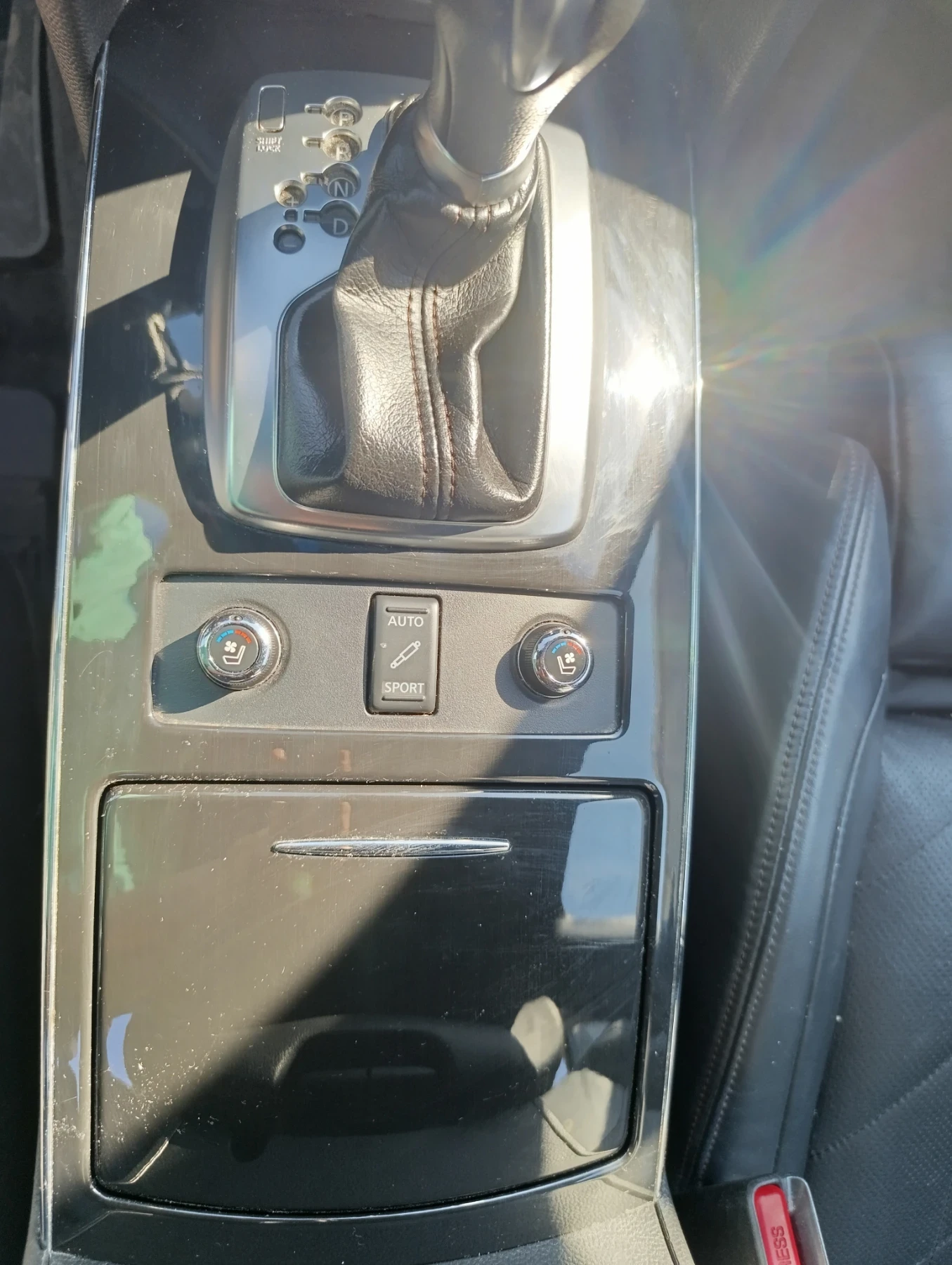 Infiniti QX70, снимка 15 - Автомобили и джипове - 55734762