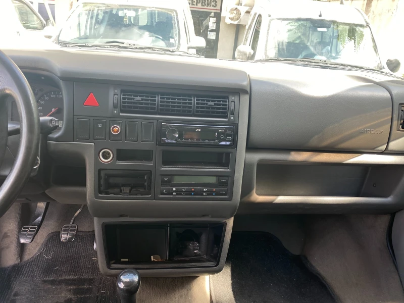 VW T4 Мултиван, снимка 7 - Бусове и автобуси - 52645878