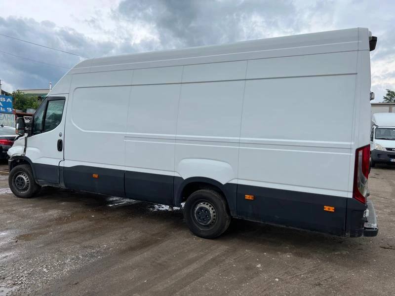 Iveco Daily 35s16 , снимка 8 - Бусове и автобуси - 48953241