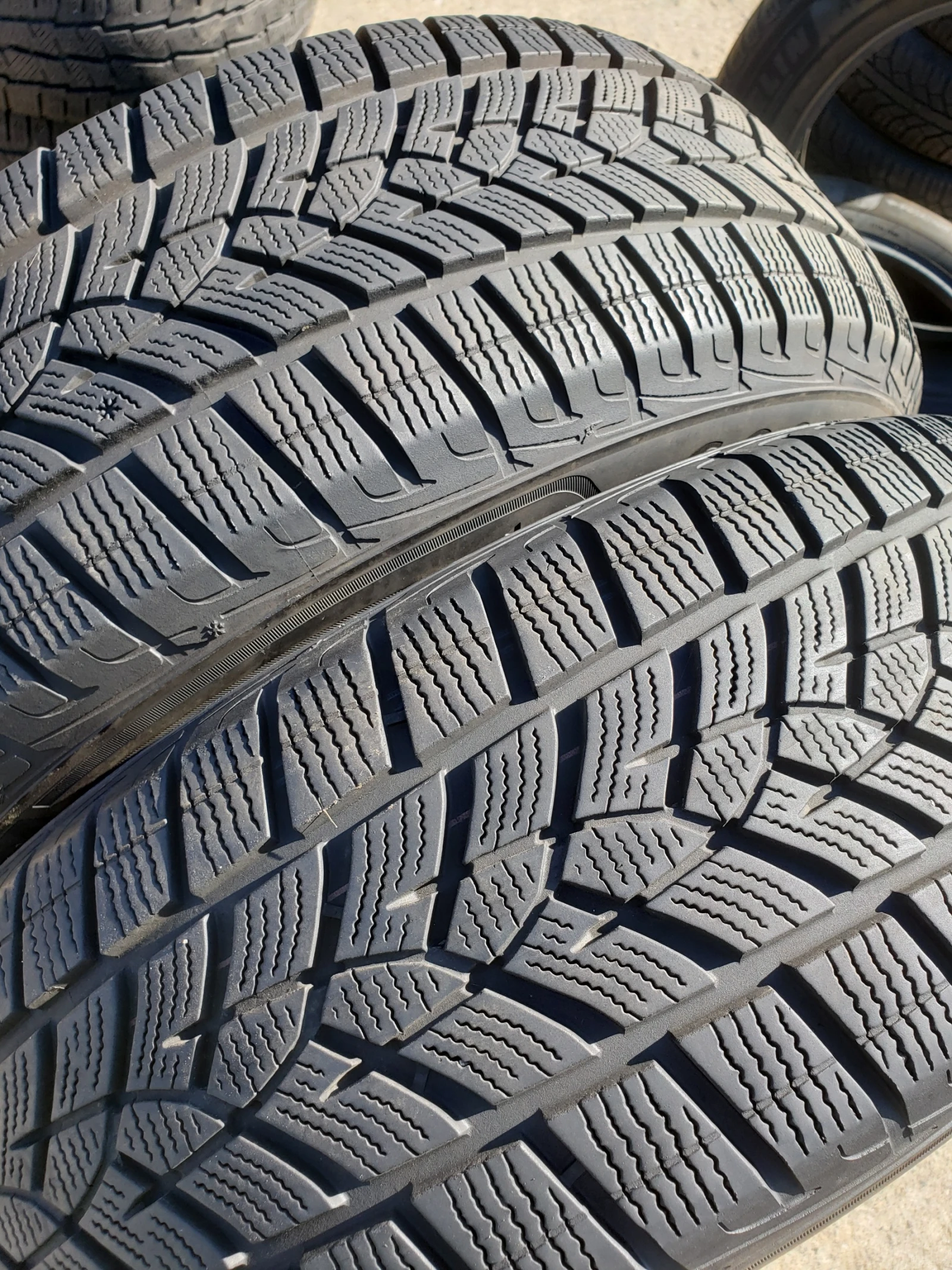 ���� 215/65R17 | Mobile.bg � ����������� 4
