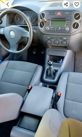 VW Golf Plus - 3850 лв. / 1968.47 € - 74420602 9