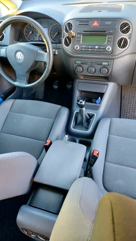 VW Golf Plus - 3850 лв. / 1968.47 € - 74420602 13