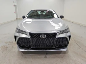 ������ Toyota Avalon