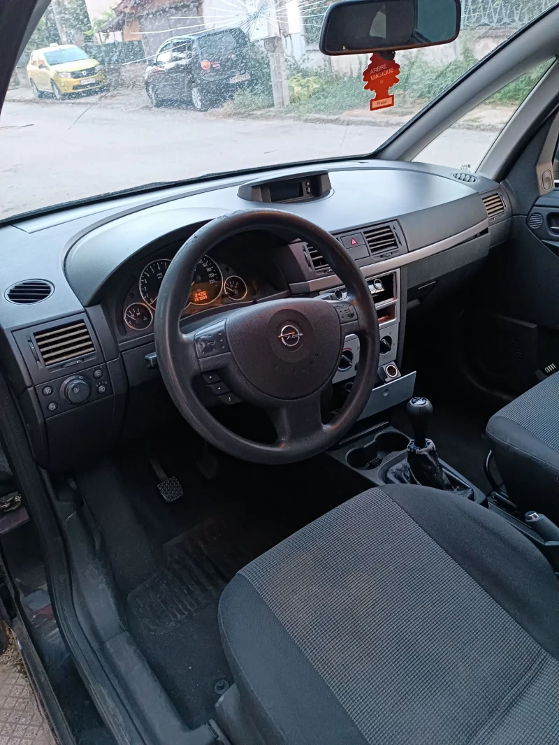 Opel Meriva 1.6, снимка 8 - Автомобили и джипове - 47302622