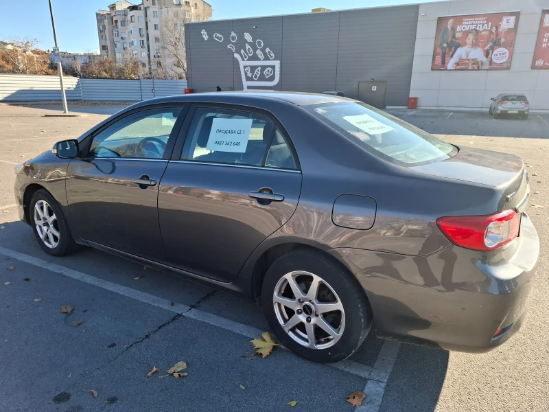 Toyota Corolla Facelift , снимка 1 - Автомобили и джипове - 47357739