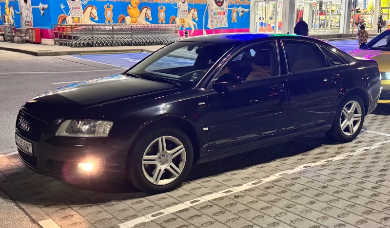 Audi A8 Реални доказуеми км. Обслужена на 6.11.25, снимка 13 - Автомобили и джипове - 51307666