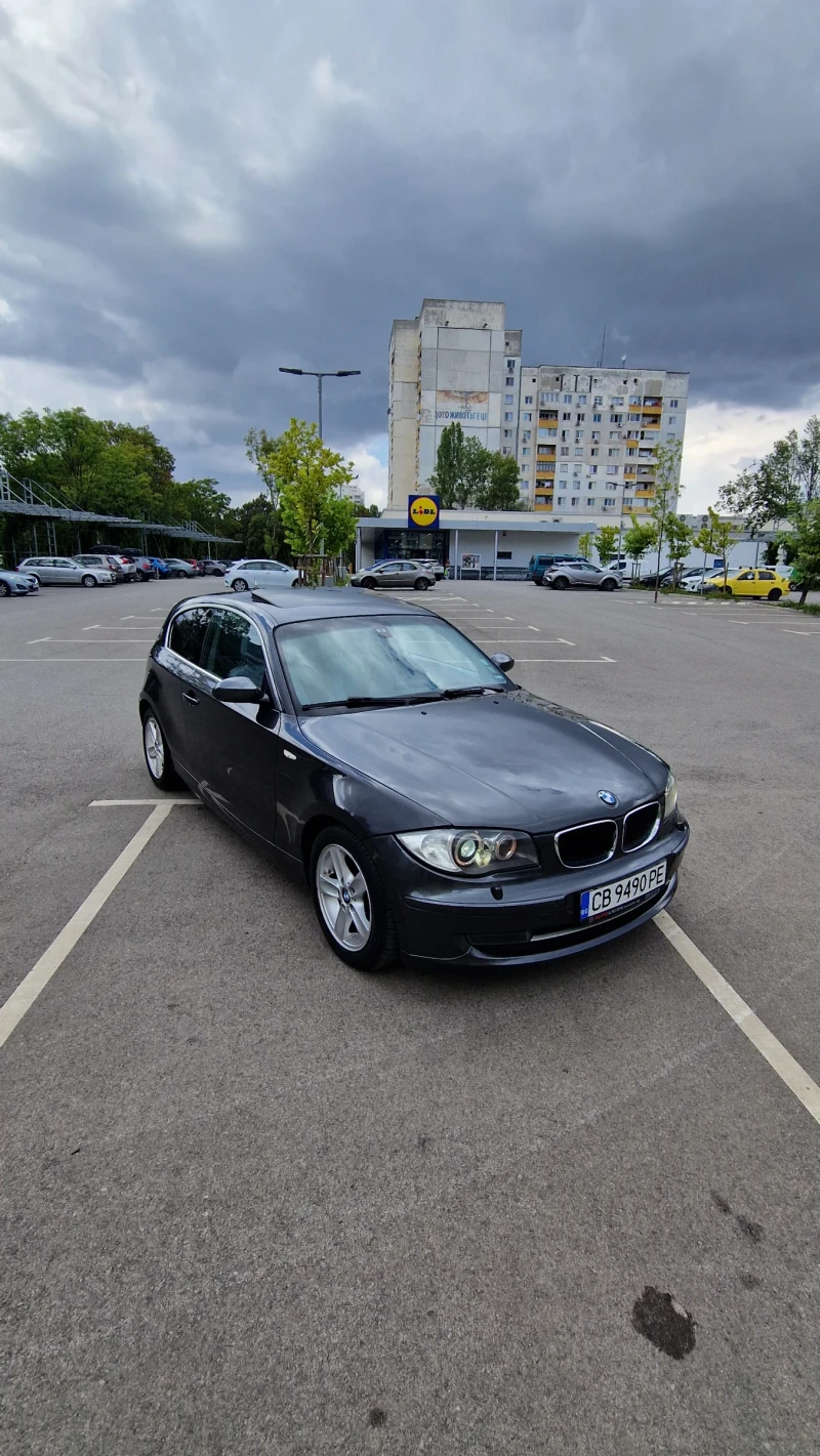 BMW 120 СЪС СМЕНЕНИ ВЕРИГИ, снимка 4 - Автомобили и джипове - 48065286