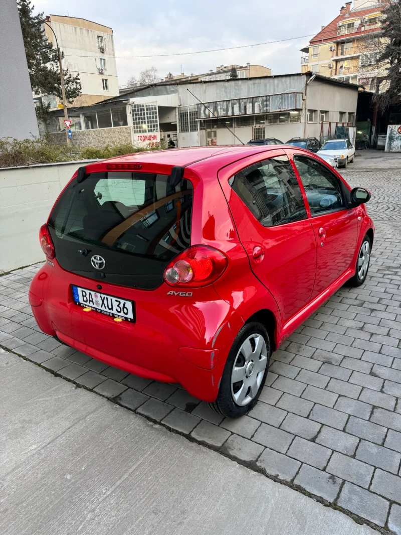 Toyota Aygo, снимка 1 - Автомобили и джипове - 48813680