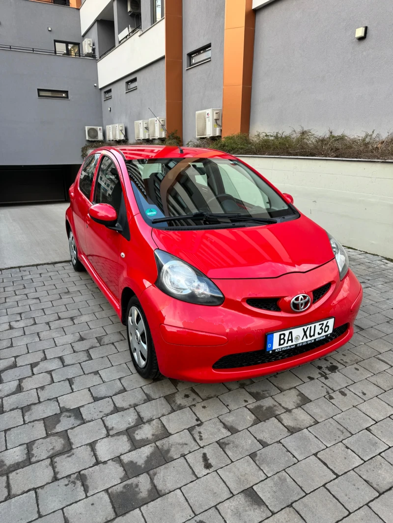 Toyota Aygo, снимка 4 - Автомобили и джипове - 48813680