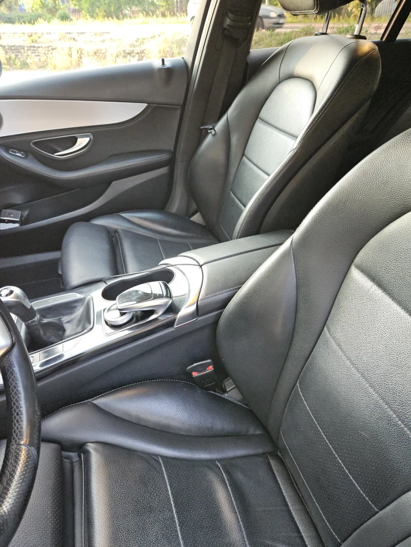 Mercedes-Benz C 220, снимка 6 - Автомобили и джипове - 52413760