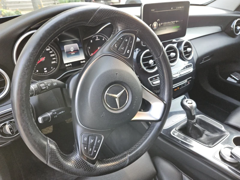 Mercedes-Benz C 220, снимка 5 - Автомобили и джипове - 52413760