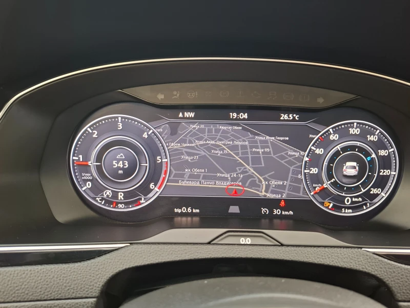 VW Passat 2.0tdi 239ps 4Motion , снимка 13 - Автомобили и джипове - 51295465