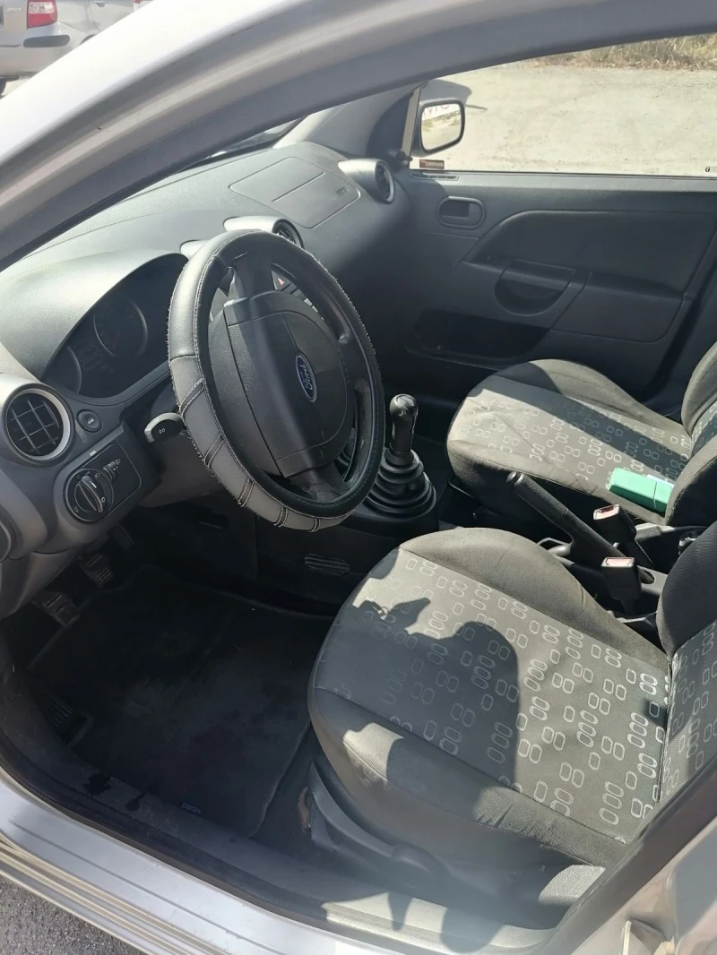 Ford Fiesta 1.4 Duratorq TDCi, снимка 3 - Автомобили и джипове - 52312357