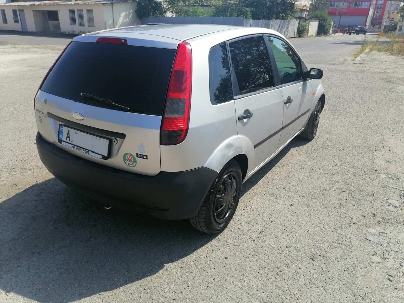 Ford Fiesta 1.4 Duratorq TDCi, снимка 8 - Автомобили и джипове - 52312357