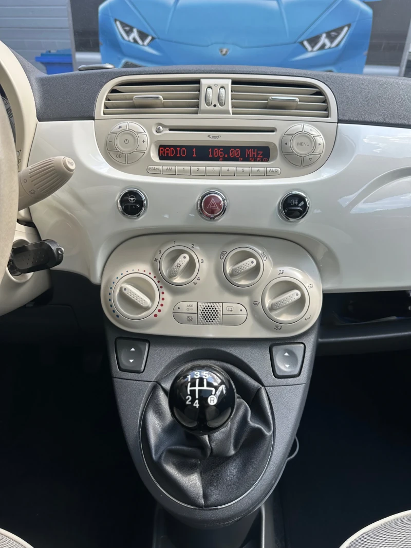 Fiat 500 1, 2i* ПАНОРАМА* КОЖА* КЛИМАТИК* 16  , снимка 6 - Автомобили и джипове - 51703579