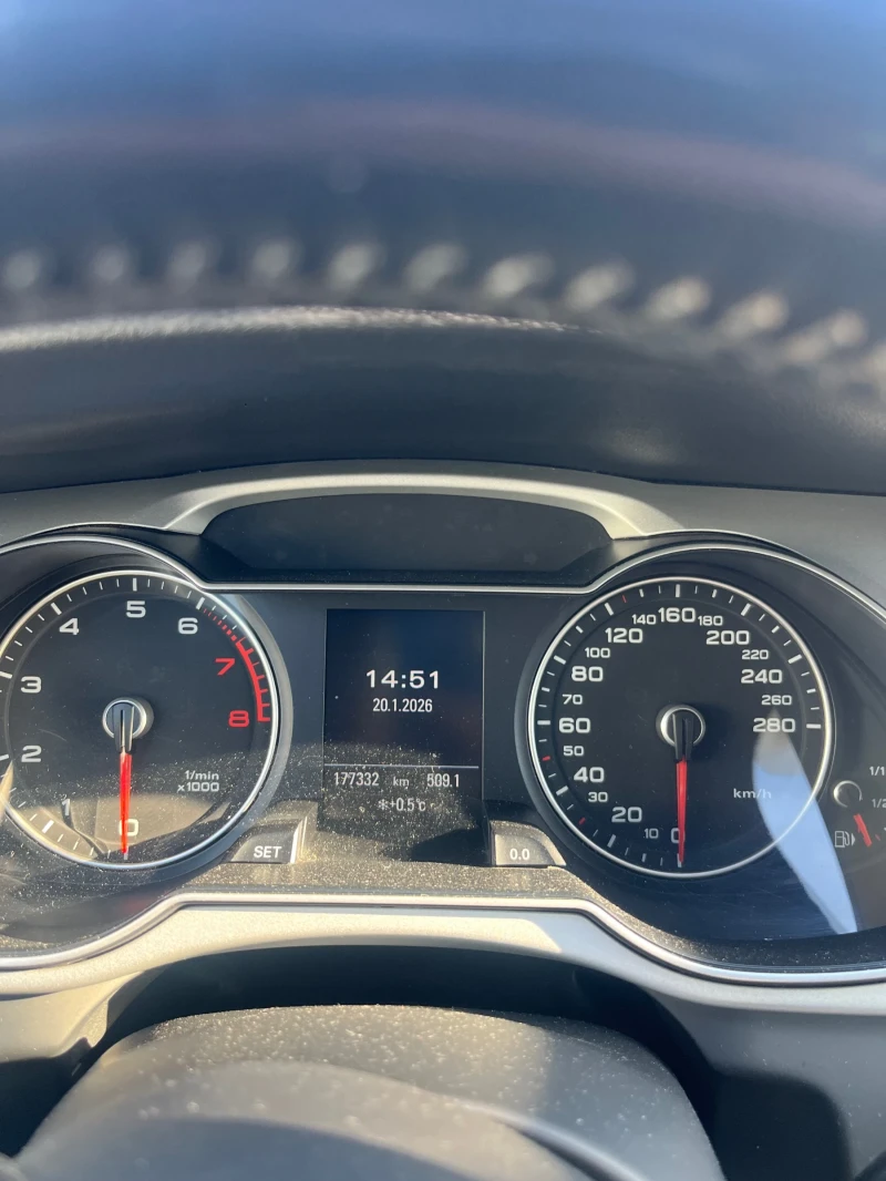 Audi A4, снимка 4 - Автомобили и джипове - 53166151