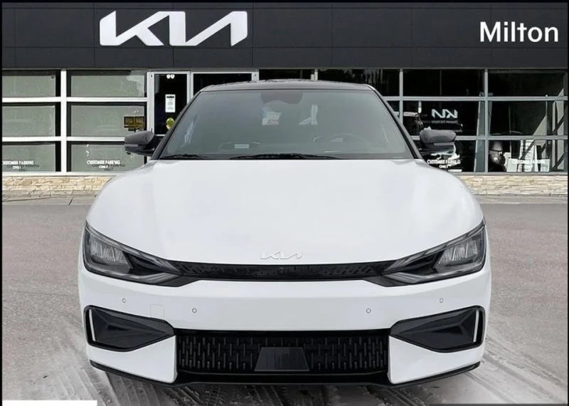 Kia EV6 GT* AWD* CARFAX* АВТО КРЕДИТ* , снимка 2 - Автомобили и джипове - 53371380