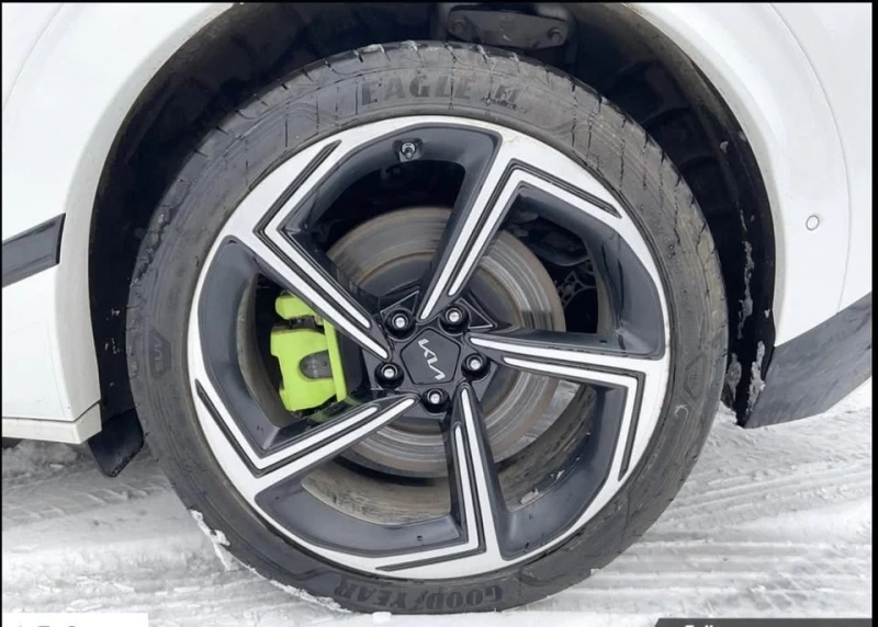 Kia EV6 GT* AWD* CARFAX* АВТО КРЕДИТ* , снимка 6 - Автомобили и джипове - 53371380
