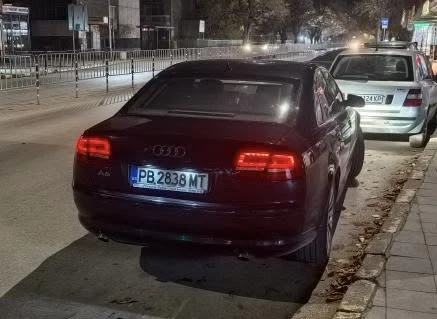 Audi A8 Обслужена на 6.11.25, снимка 12 - Автомобили и джипове - 51307666