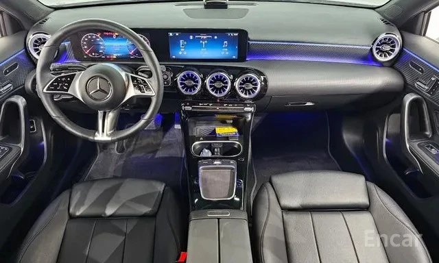 Mercedes-Benz A 220, снимка 5 - Автомобили и джипове - 55833202