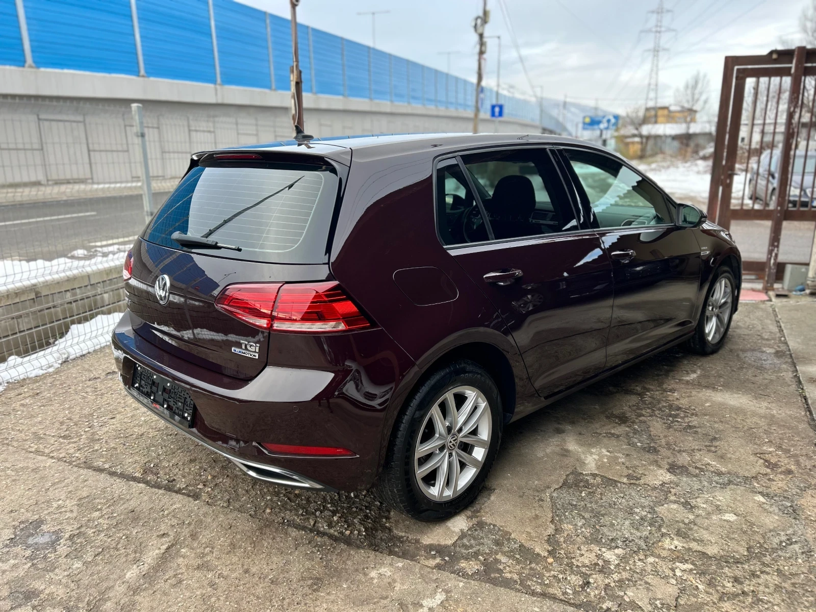 VW Golf 1.4TGI EURO 6B - изображение 4