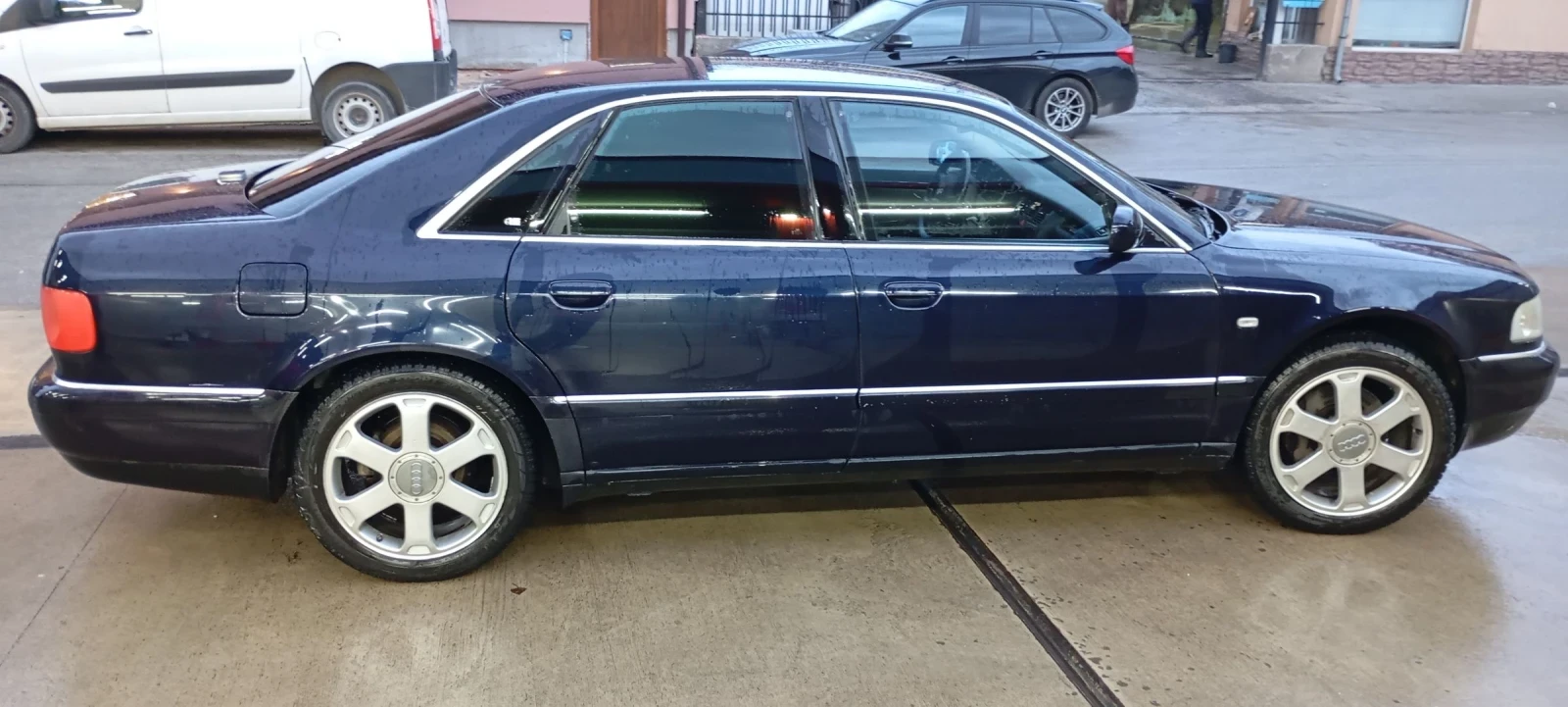Audi A8 2.8 quattro  - изображение 2