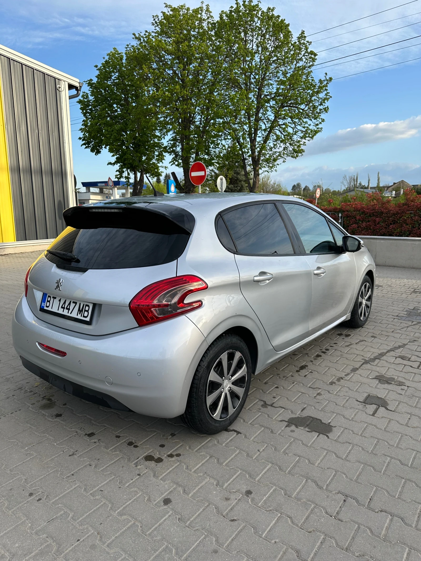 Peugeot 208  - изображение 5