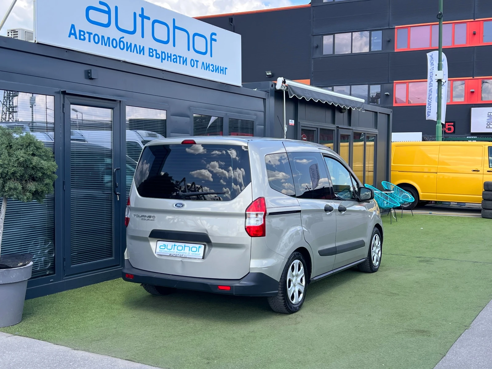 Ford Courier 1.5TDCI/75K.C./5MT - изображение 4