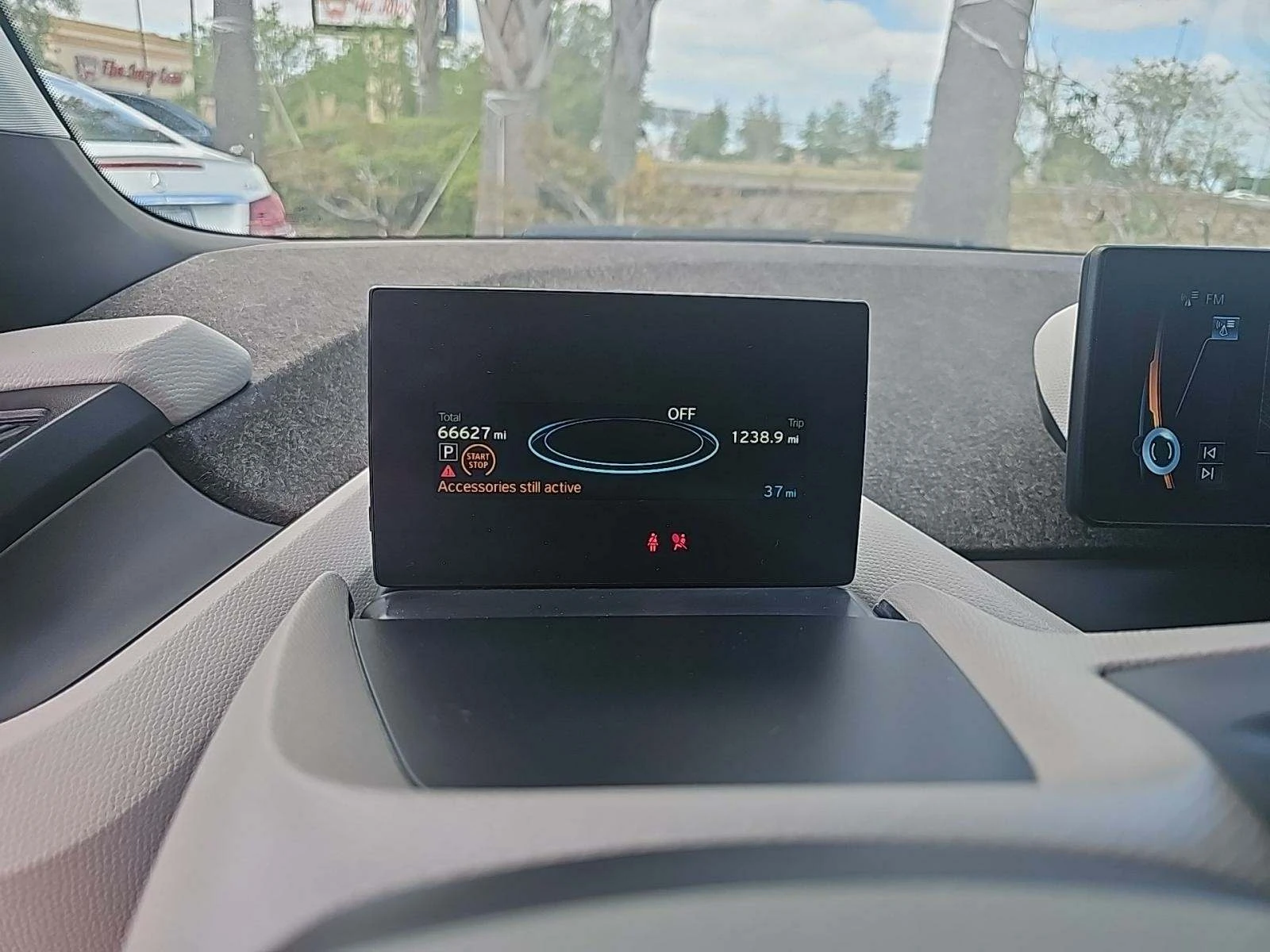 BMW i3 MEGA WORLD* ЦЕНА ДО СОФИЯ!!*  - изображение 10