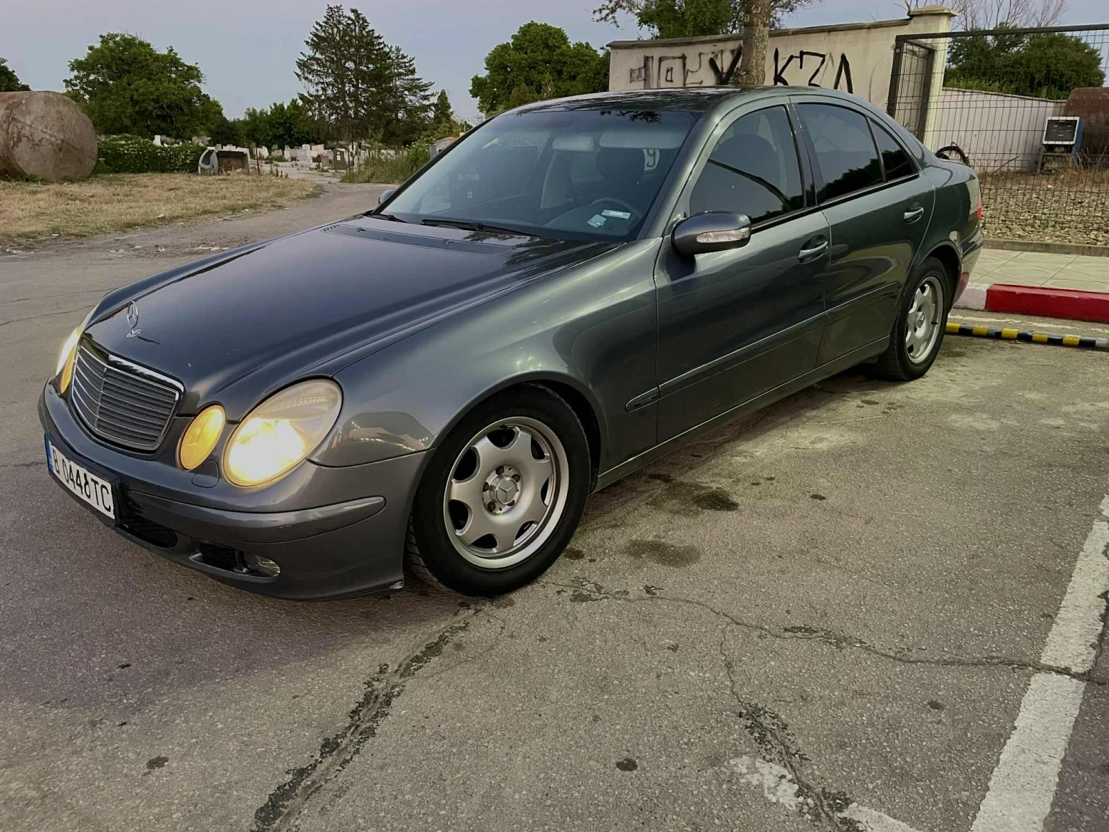 Mercedes-Benz E 320  - изображение 5