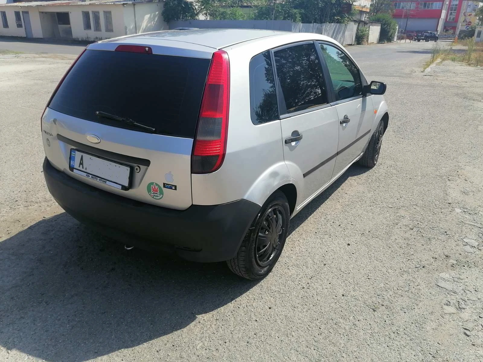 Ford Fiesta 1.4 Duratorq TDCi - изображение 8
