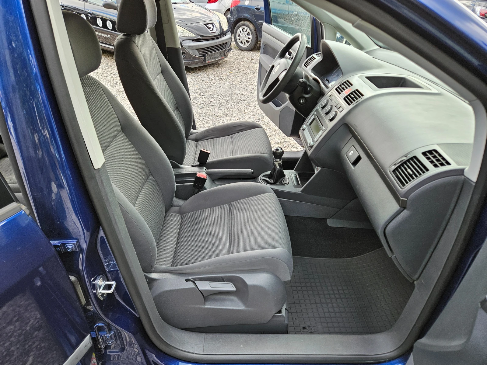 VW Touran 1.9TDI 90. FACELIFT 6 | Mobile.bg   12