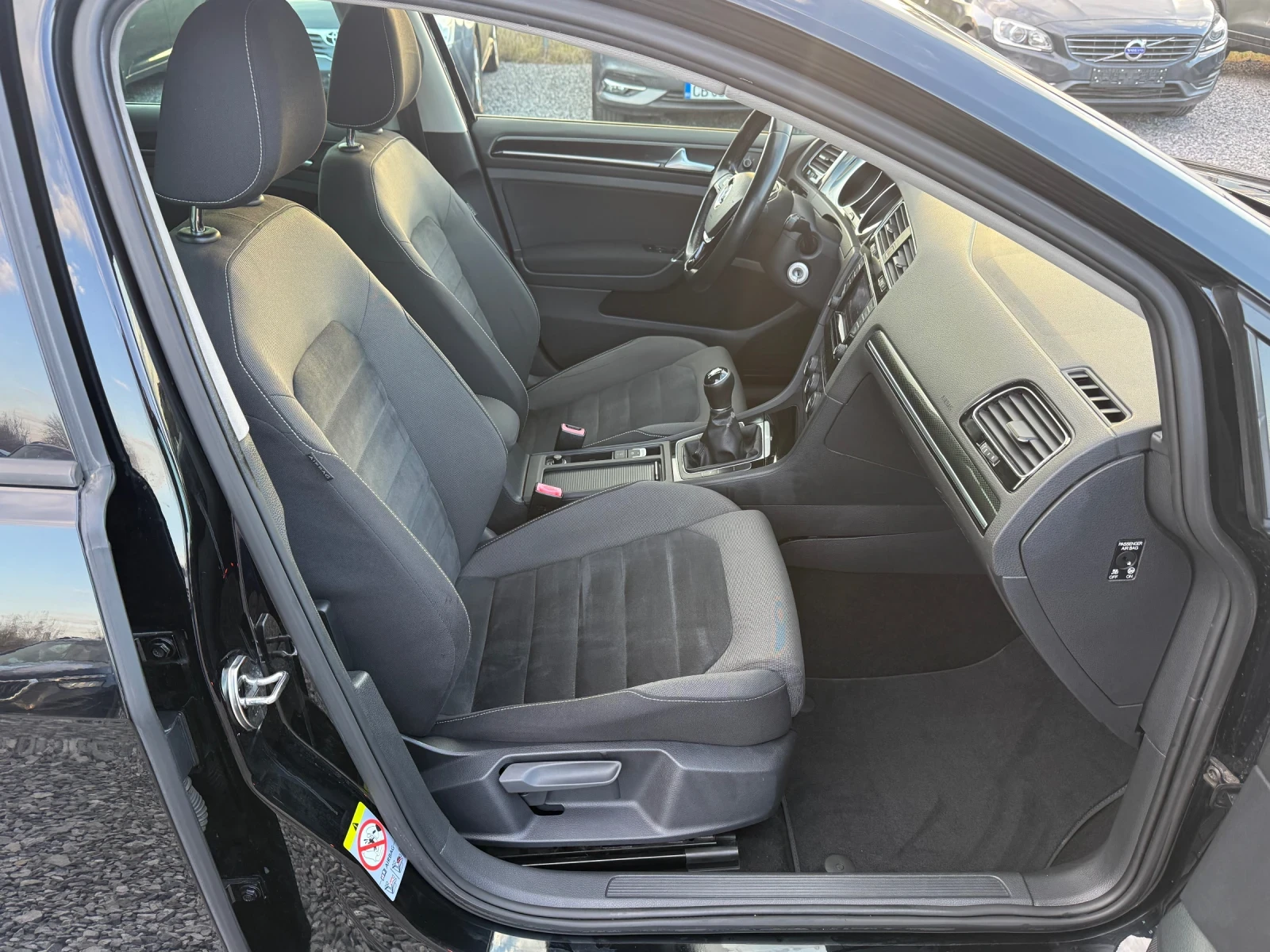 VW Golf Vll 2.0 TDI (150hp)Highline/Hatchback/Euro 5B/NAVI | Mobile.bg � ����������� 12