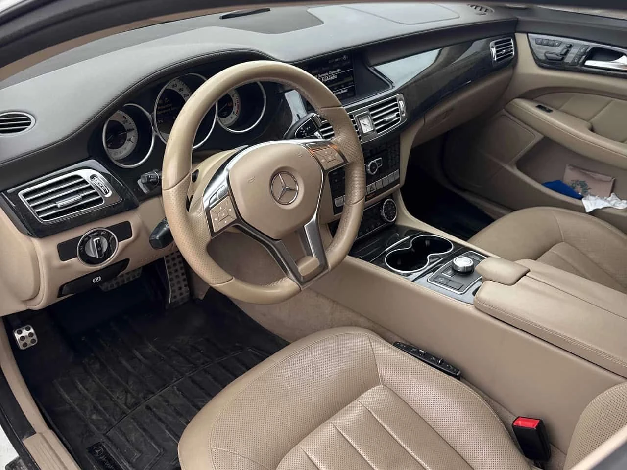 Mercedes-Benz CLS 550 4MATIC / ПОДГРЕВИ / OБДУХВАНЕ / ШИБИДАХ , снимка 7 - Автомобили и джипове - 53990611