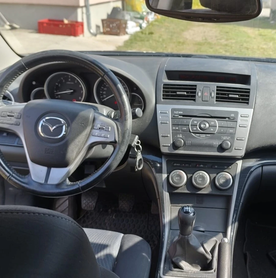 Mazda 6 Бензин 1.8i Верига , снимка 5 - Автомобили и джипове - 54083843