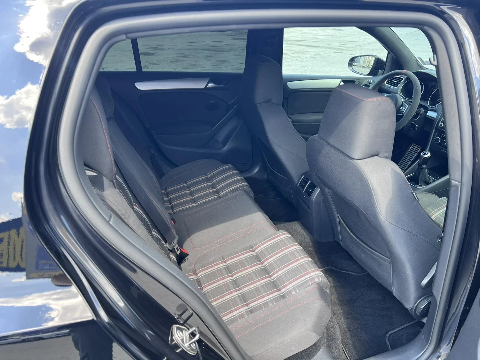 VW Golf Golf 6 2.0 TDI, снимка 11 - Автомобили и джипове - 54243822