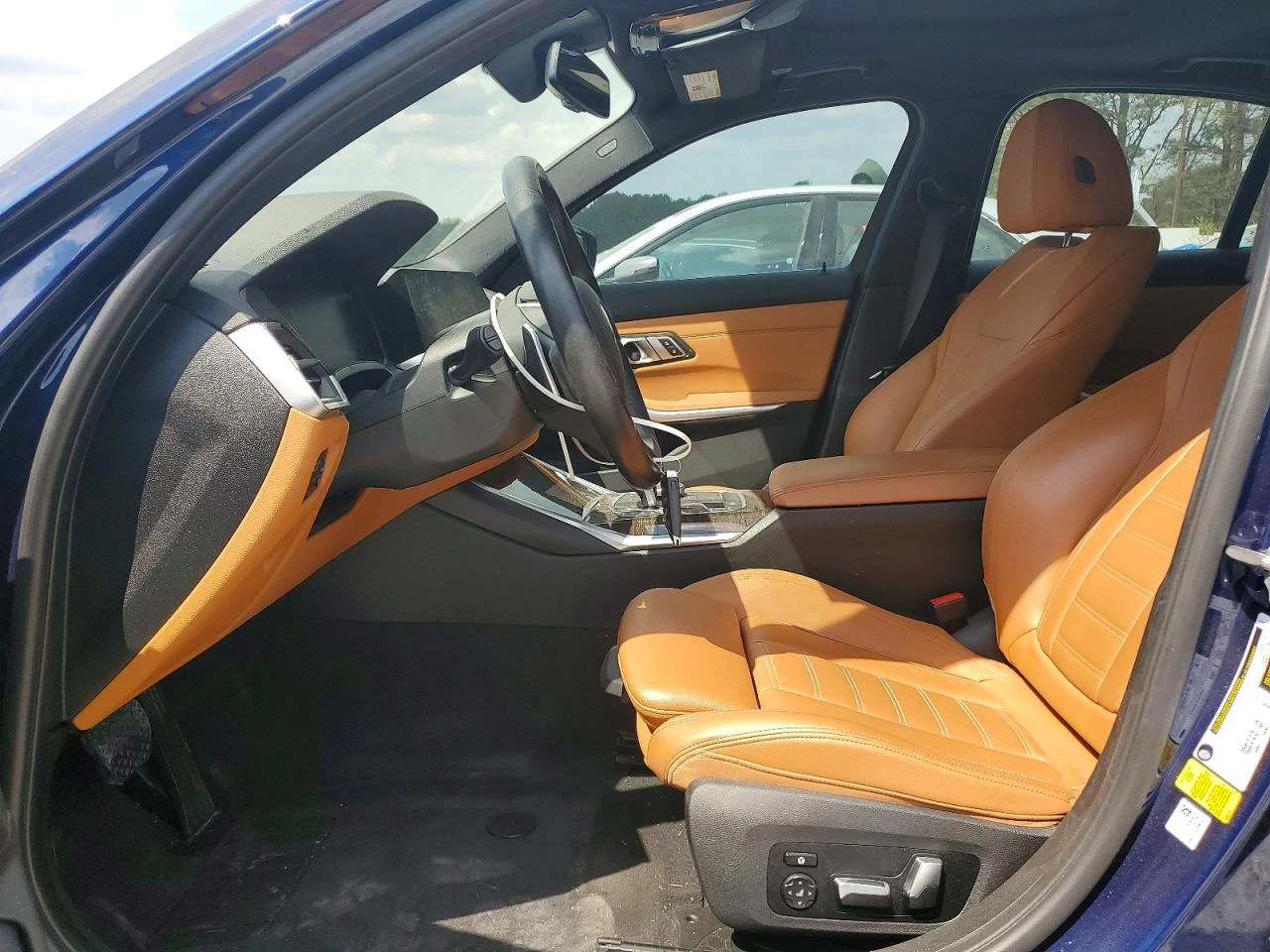 BMW 330 I, снимка 7 - Автомобили и джипове - 54414379
