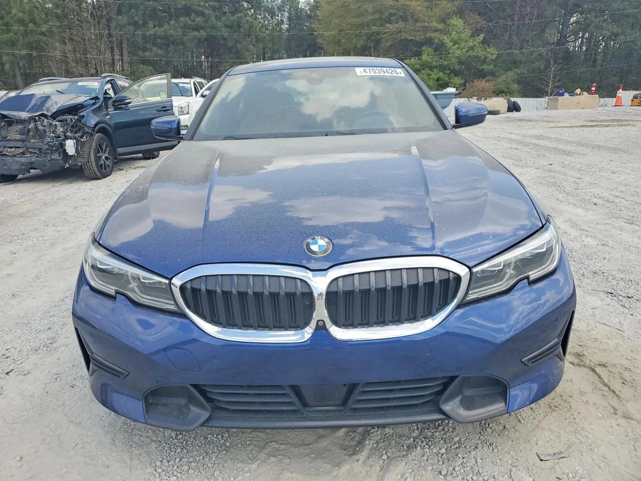 BMW 330 I, снимка 5 - Автомобили и джипове - 54414379