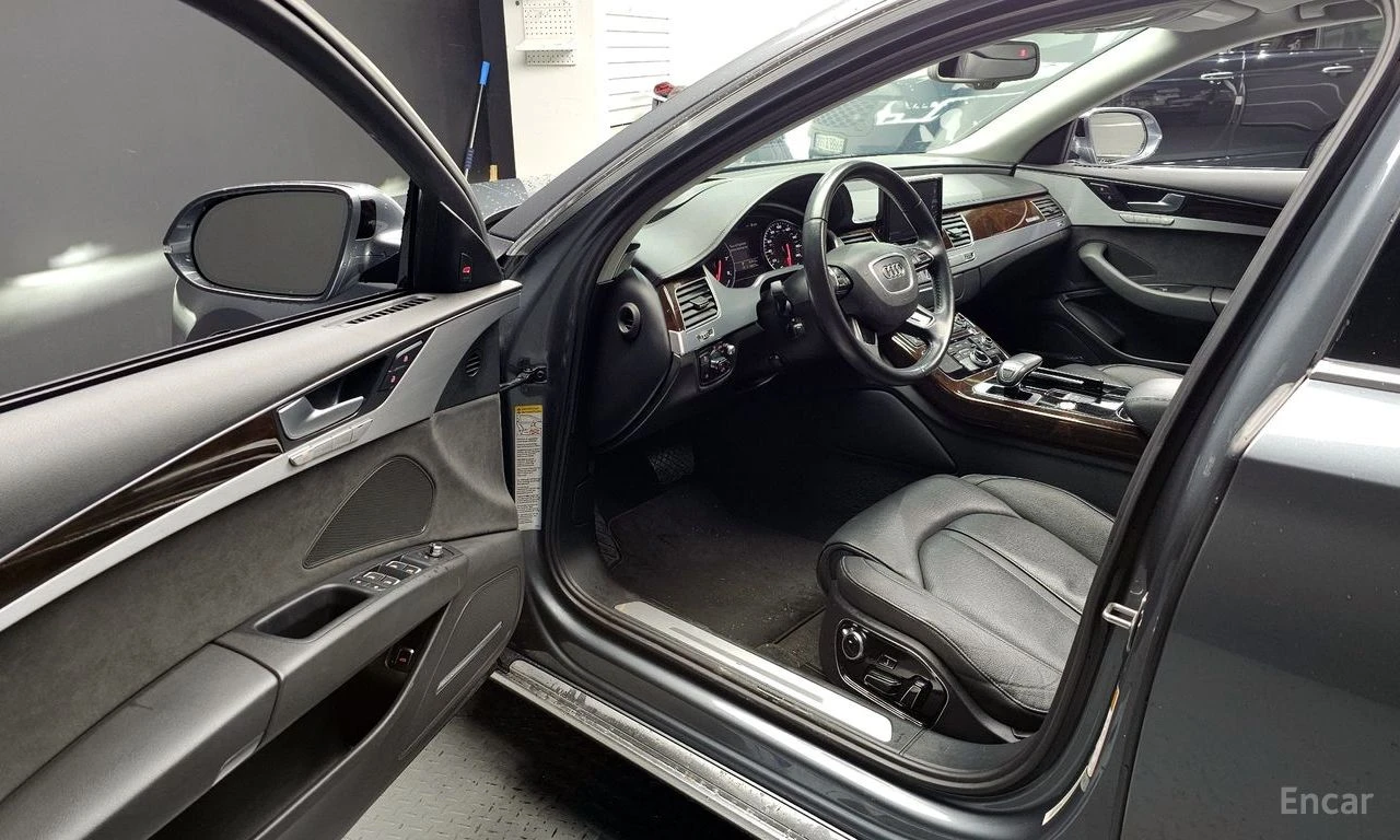 Audi A8 3.0 TFSI* BOSE* HEAD-UP* DISTRONIC* 360 CAM* , снимка 6 - Автомобили и джипове - 54633656