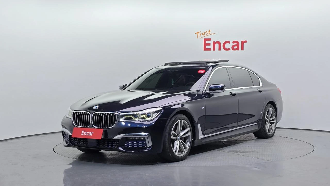 BMW 740 Li M* Distronic* HeadUp* Обдух* 360* 3xTV* Масаж