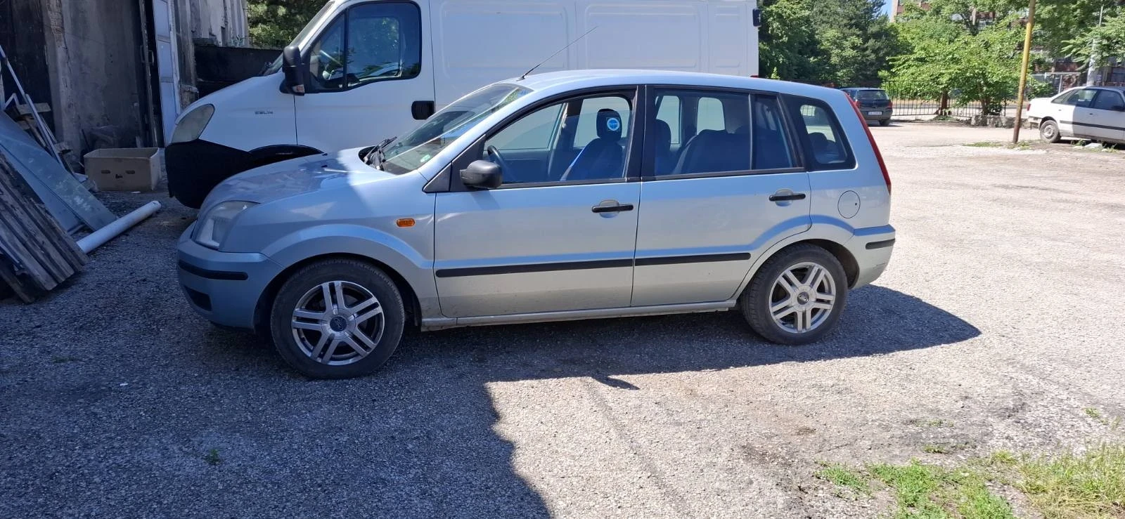 Ford Fusion 1.4 Газ/Бензин, снимка 2 - Автомобили и джипове - 54831884