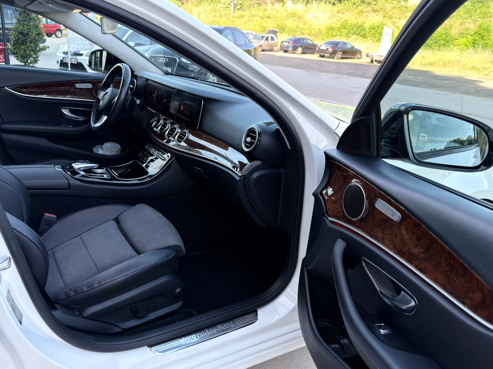 Mercedes-Benz E 220 PANORAMA DIGITAL | Mobile.bg � ����������� 10