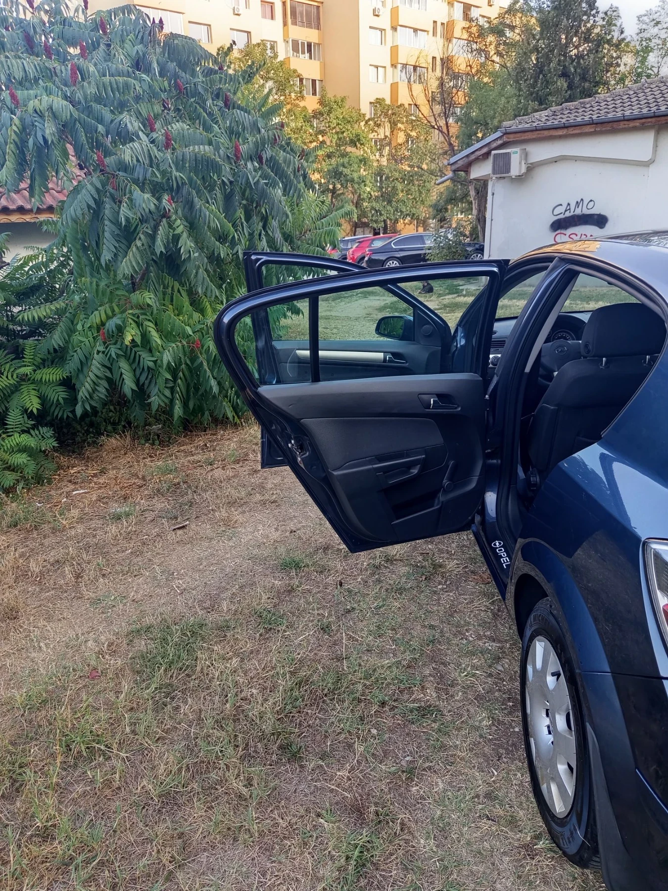 Opel Astra 1.4i, снимка 8 - Автомобили и джипове - 55867962
