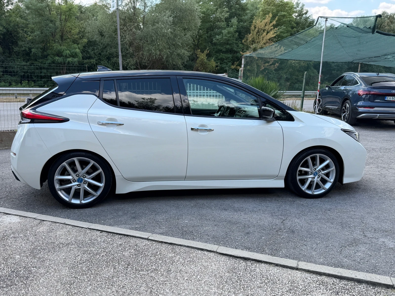 Nissan Leaf  62kwh 217кс, снимка 8 - Автомобили и джипове - 56085646