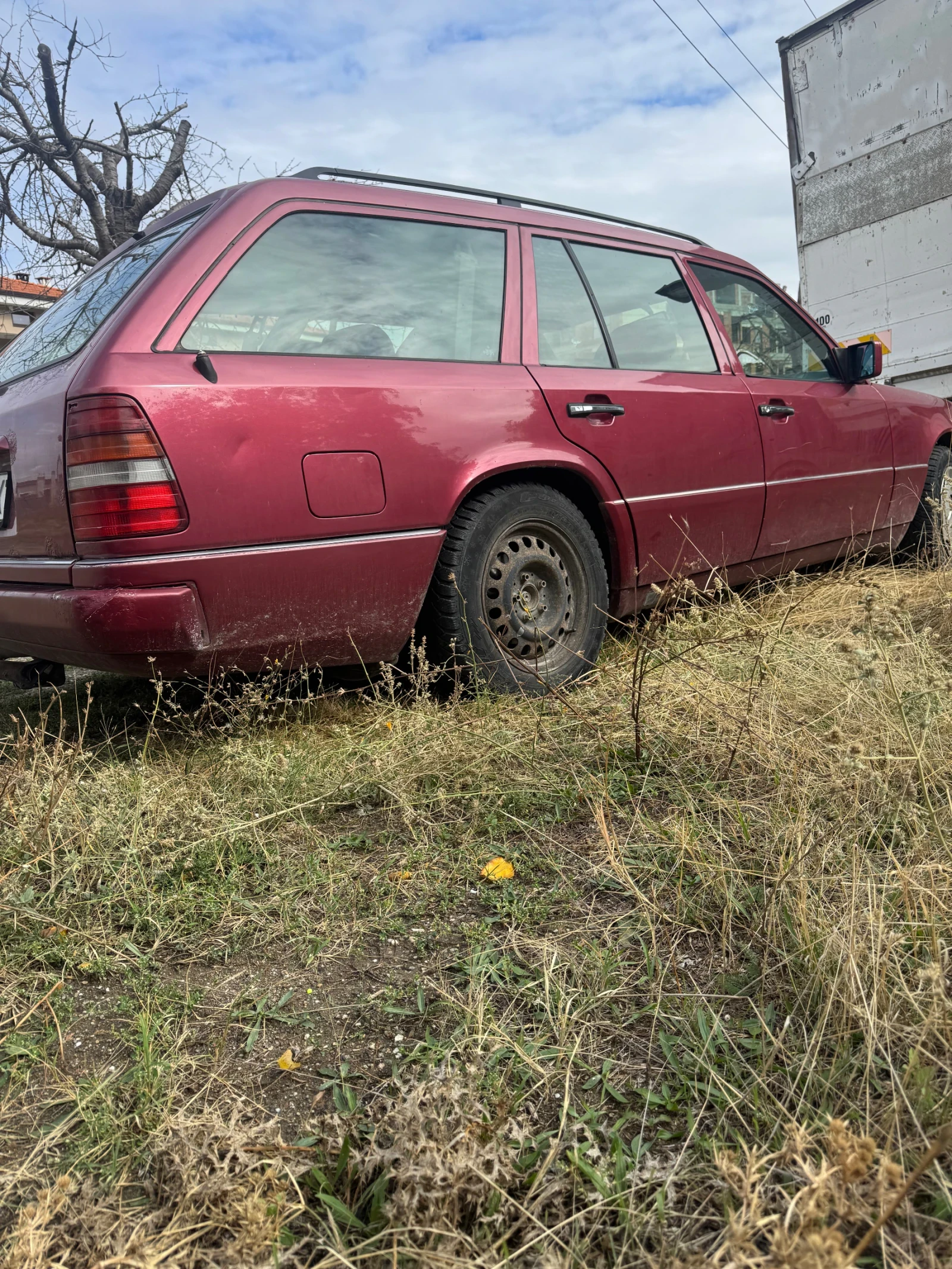 Mercedes-Benz E 250, снимка 2 - Автомобили и джипове - 56505724