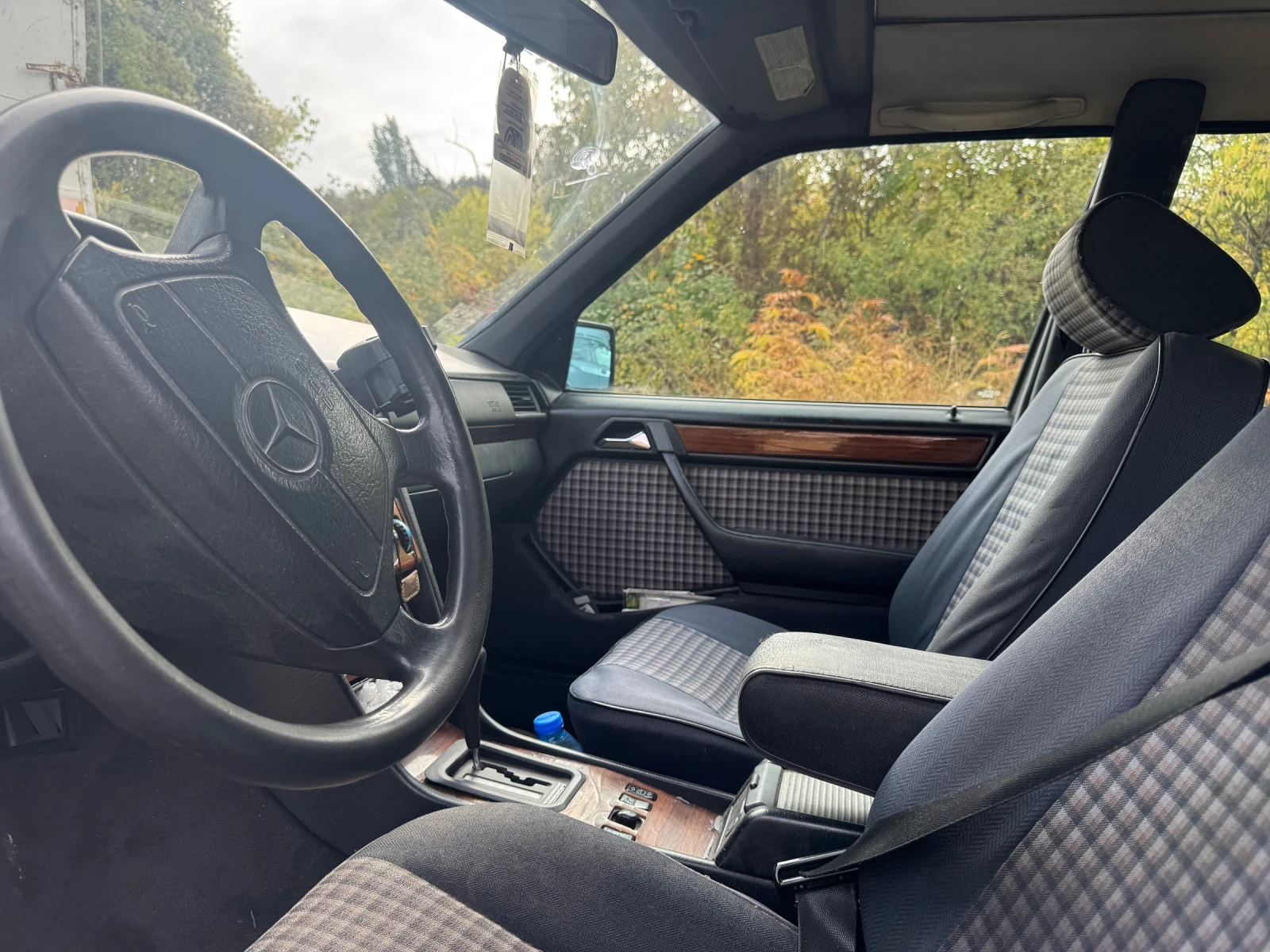 Mercedes-Benz E 250, снимка 5 - Автомобили и джипове - 56505724